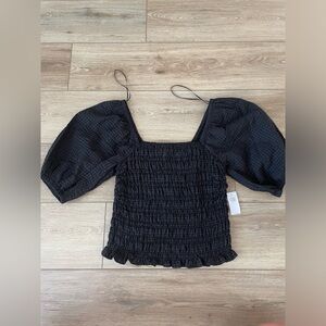 Black puff sleeve top NWT